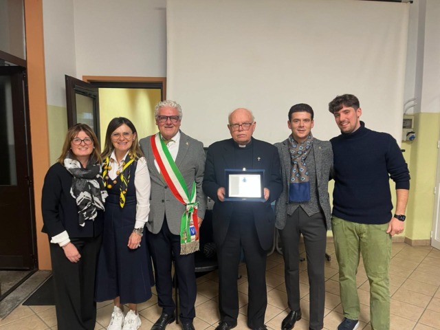 Festa per i 30 anni da parroco di don Armando Bosani