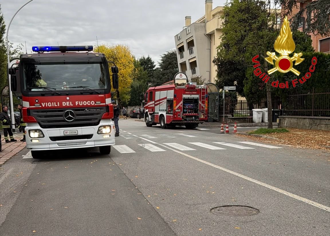 Venti appartamenti evacuati per una fuga di gas