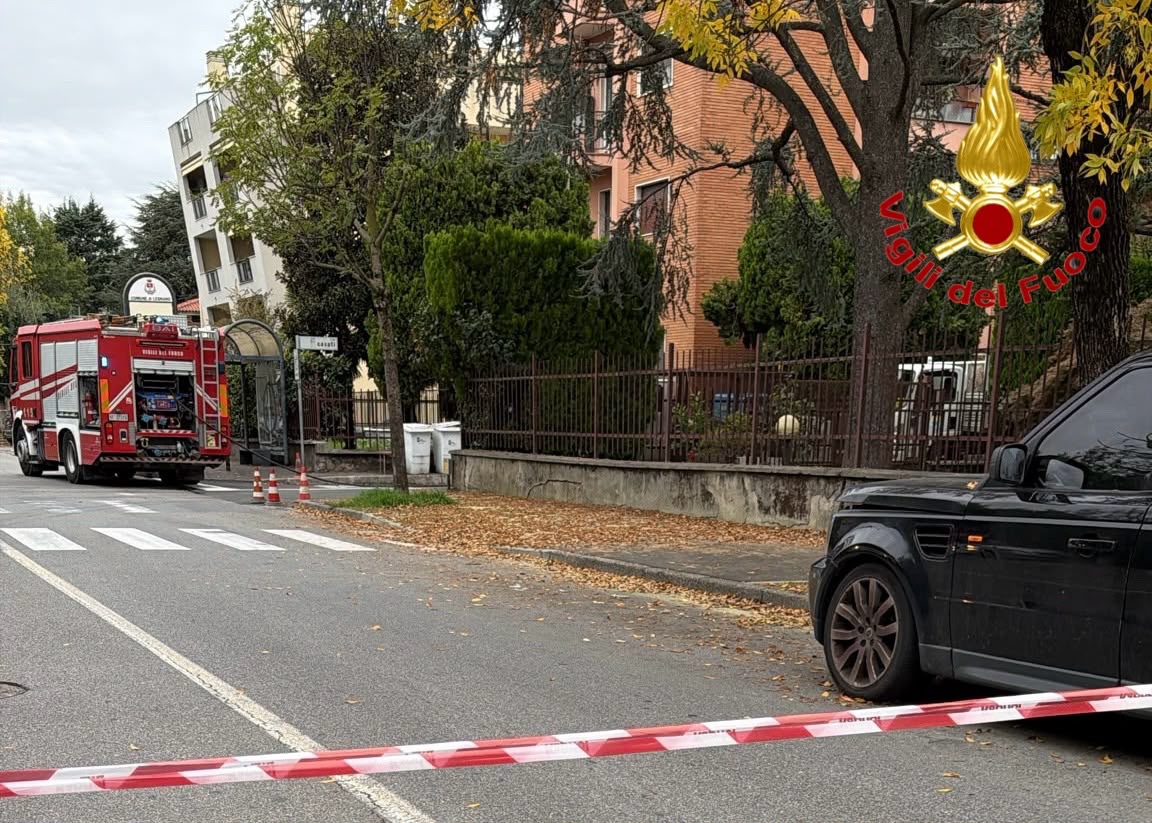 Venti appartamenti evacuati per una fuga di gas