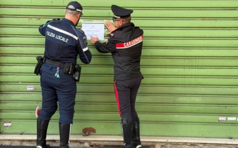 Droga nel locale e clienti con precedenti: licenza sospesa