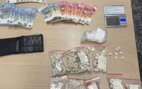 Blitz antidroga  dei Carabinieri in via Fusè