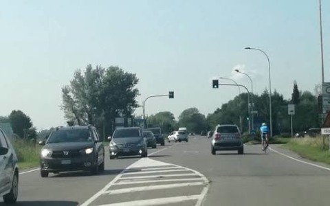 Via Matteotti-ex SS1: una rotatoria con attraversamento pedonale a chiamata?