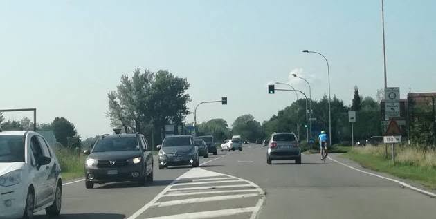 Via Matteotti-ex SS1: una rotatoria con attraversamento pedonale a chiamata?