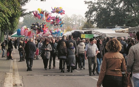 Fiera dei Morti, domenica 1 novembre viale Toselli chiuso al traffico